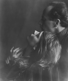 Imogen Cunningham.  Edward Weston and Margrethe Mather.  1922.